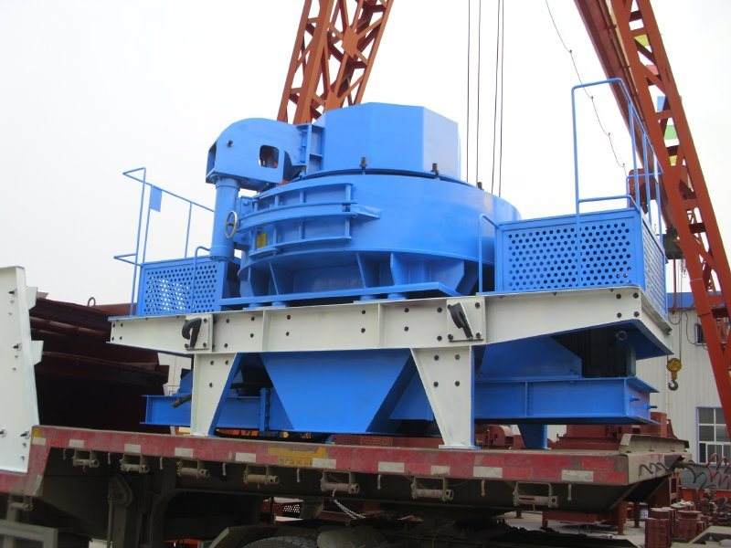 沖擊式破碎機(jī)噪音比較大怎么辦？